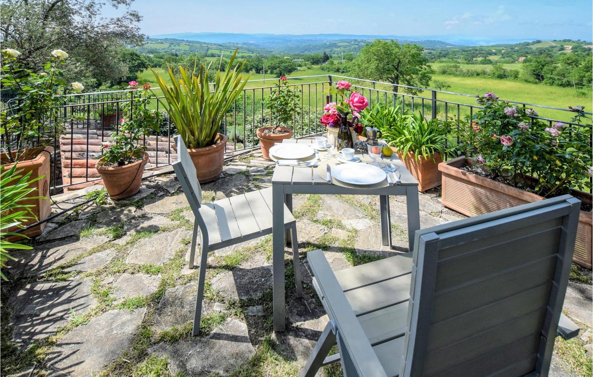 Lovely Apartment In Loc, Scalabrelli With Wifi Catabbio Exterior photo