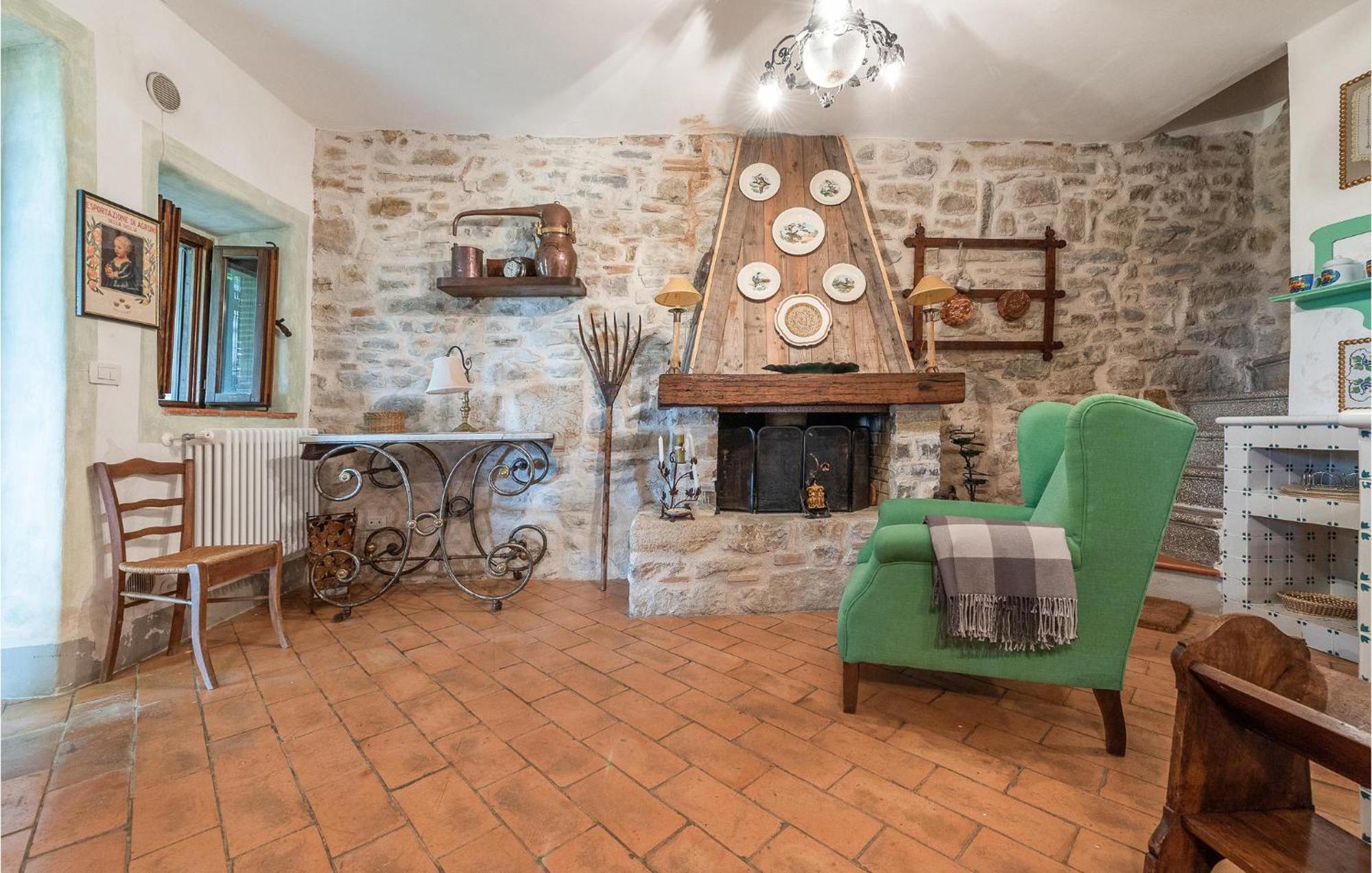 Lovely Apartment In Loc, Scalabrelli With Wifi Catabbio Exterior photo